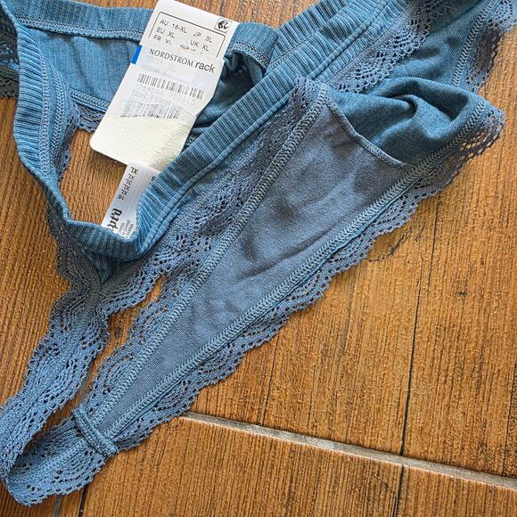 New B'tempted women's xl blue thong underwear - Picture 5 of 5